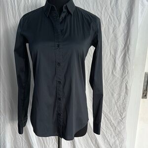 Uniqlo supima cotton black shirt size s